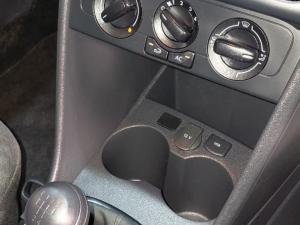 Volkswagen Polo Vivo 1.4 - Image 10