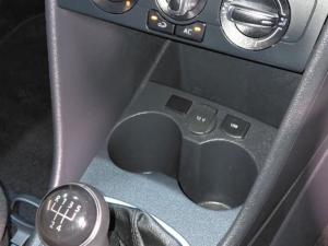 Volkswagen Polo Vivo 1.6 Style - Image 10