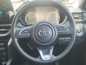 Toyota Urban Cruiser 1.5 XR automatic - Image 8