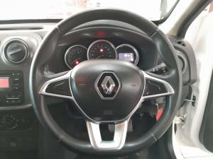 Renault Sandero 900T Stepway - Image 15
