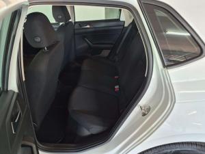 Volkswagen Polo 1.0 TSI - Image 11
