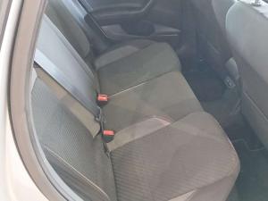 Volkswagen Polo 1.0 TSI Comfortline - Image 11