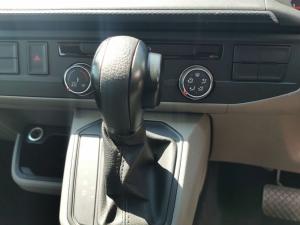 Volkswagen Transporter 2.0TDI Kombi SWB Trendline auto - Image 9