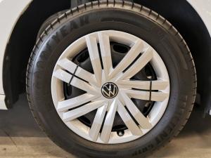 Volkswagen Polo Vivo hatch 1.4 - Image 15