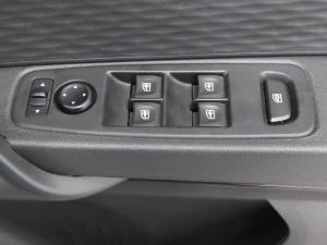 Renault Kiger 1.0 Life - Image 12