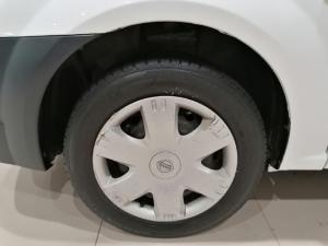 Nissan NP200 1.6i safety pack (aircon) - Image 7
