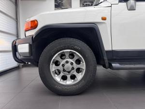 Toyota FJ Cruiser FJ Cruiser - Image 3