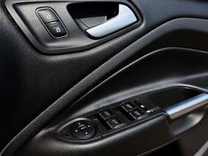 Ford Kuga 2.0TDCi AWD ST Line - Image 15
