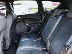 Ford Kuga 2.0TDCi AWD ST Line - Image 7