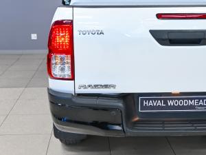 Toyota Hilux 2.4GD-6 double cab Raider manual - Image 21