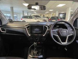 Isuzu D-Max 1.9TD double cab LS auto - Image 12