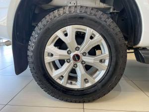 Isuzu D-Max 1.9TD double cab LS auto - Image 9