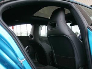 Mercedes-Benz CLA CLA200 Progressive - Image 16
