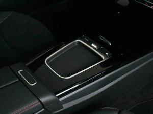Mercedes-Benz CLA CLA200 Progressive - Image 7