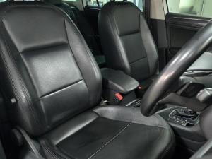Volkswagen Tiguan 1.4TSI Comfortline auto - Image 6