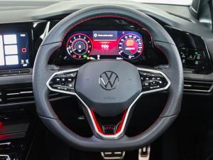 Volkswagen Golf GTI - Image 17