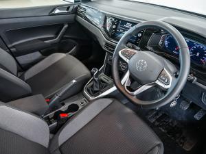 Volkswagen Polo hatch 1.0TSI Life manual - Image 16