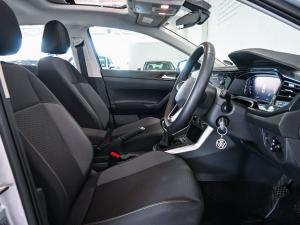 Volkswagen Polo hatch 1.0TSI Life manual - Image 9