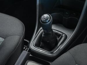 Volkswagen Polo Vivo hatch 1.4 Trendline - Image 19