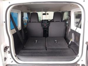 Suzuki Jimny 1.5 GLX AllGrip 3-door manual - Image 11