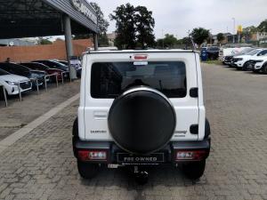 Suzuki Jimny 1.5 GLX AllGrip 3-door manual - Image 17