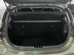 Kia Rio hatch 1.4 EX - Image 19