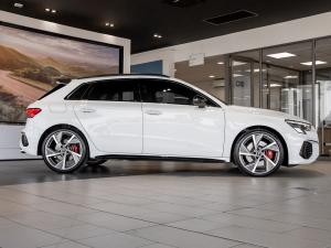 Audi S3 Sportback quattro - Image 10