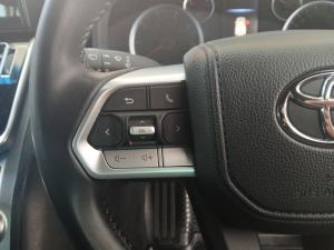 Toyota Land Cruiser 300 3.3D GX-R - Image 9