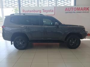 Toyota Land Cruiser 300 3.3D GX-R - Image 3