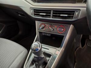 Volkswagen Polo hatch 1.0TSI Comfortline - Image 11