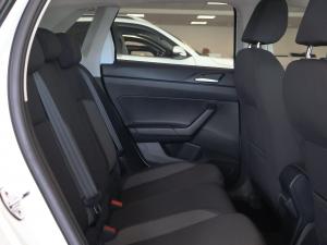 Volkswagen Polo hatch 1.0TSI Life auto - Image 15