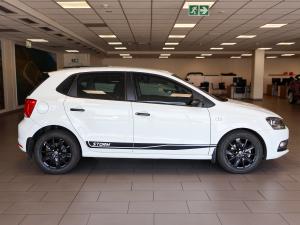 Volkswagen Polo Vivo hatch 1.4 Trendline - Image 11