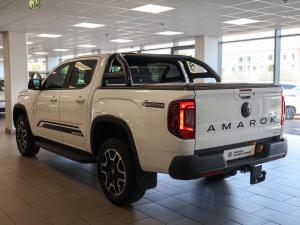 Volkswagen Amarok 2.0TDI double cab Life 4Motion auto - Image 10
