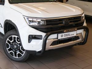 Volkswagen Amarok 2.0TDI double cab Life 4Motion auto - Image 2