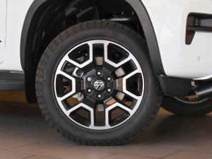 Volkswagen Amarok 2.0TDI double cab Life 4Motion auto - Image 3