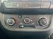 Renault Kwid 1.0 Techno manual - Thumbnail 16