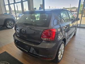 Volkswagen Polo Vivo hatch 1.6 Style - Image 2
