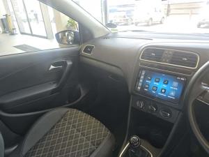 Volkswagen Polo Vivo hatch 1.6 Style - Image 7