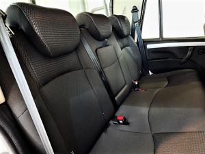 Mahindra Pik Up 2.2CRDe double cab S6 auto - Image 11