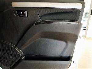 Mahindra Pik Up 2.2CRDe double cab S6 auto - Image 17