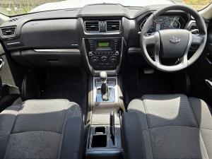 Mahindra Pik Up 2.2CRDe double cab S6 auto - Image 22