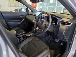 Toyota Corolla Cross 1.8 XR - Image 9
