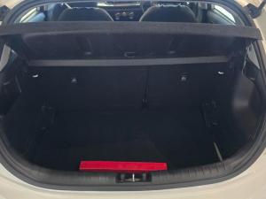 Kia Rio hatch 1.4 LS - Image 14