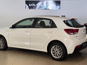 Kia Rio hatch 1.4 LS - Image 7