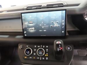 Land Rover Defender 110 D300 X-Dynamic HSE - Image 16