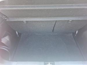 Suzuki Swift 1.2 GL manual - Image 13