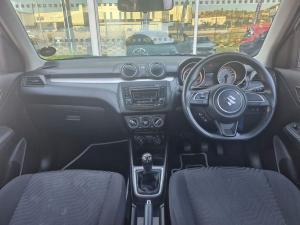 Suzuki Swift 1.2 GL manual - Image 15
