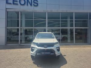 Toyota Fortuner 2.8GD-6 4x4 GR-Sport - Image 2