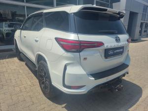Toyota Fortuner 2.8GD-6 4x4 GR-Sport - Image 7
