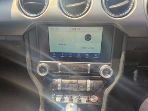 Ford Mustang 5.0 GT fastback - Image 14